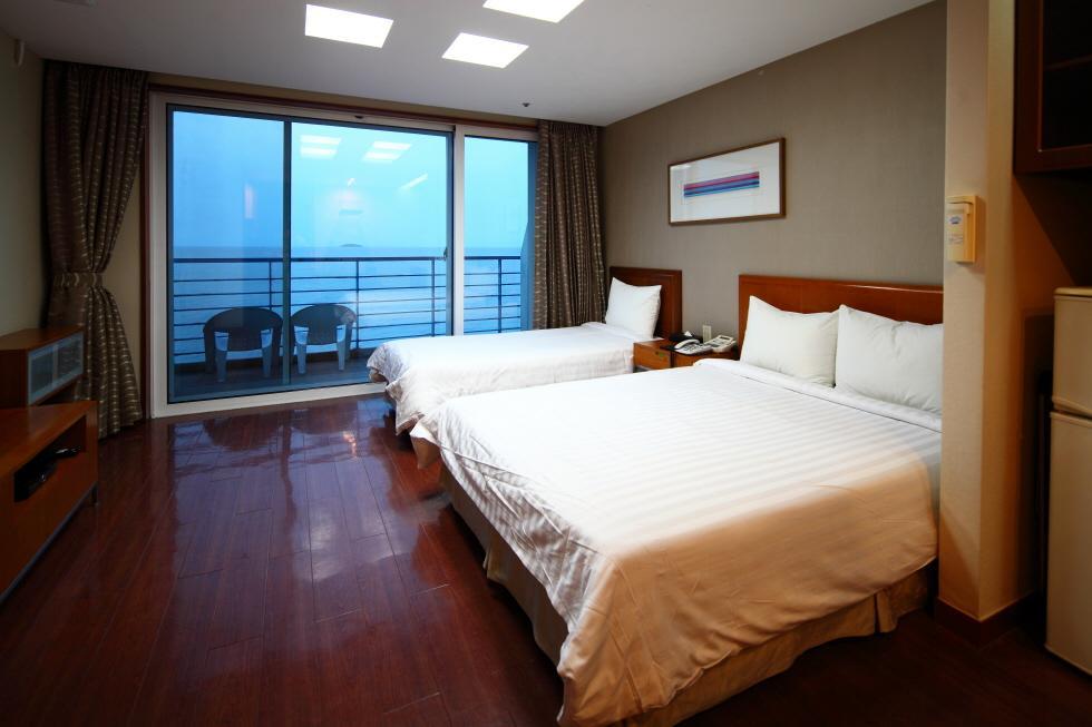 Resom Ocean Castle Hotel Taean Ngoại thất bức ảnh